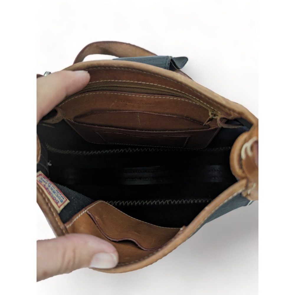 Vintage Dooney & Bourke Mini Hobo Purse Black And Tan Nice Condition - Picture 6 of 16